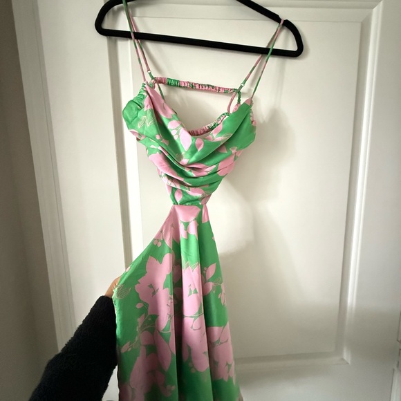 Green and Pink Backless Sundress with Spaghetti Straps - Picture 3 of 3